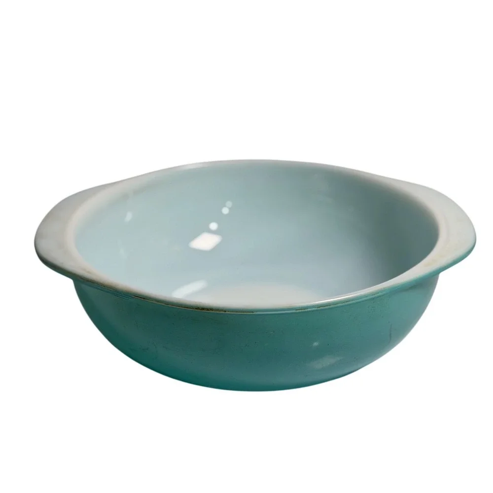 VTG Pyrex Casserole Bowl Turquoise Blue 024 2QT Round Serving Dish Milk Glass